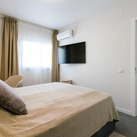 Rooftop By Moje アパート